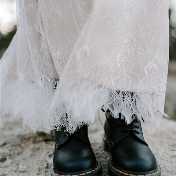 Ivylash White & Beige Embroidered Lace Maxi Dress - Picture 12 of 13